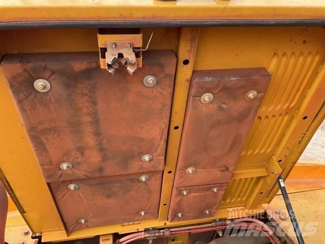 CAT 336 Crawler excavators