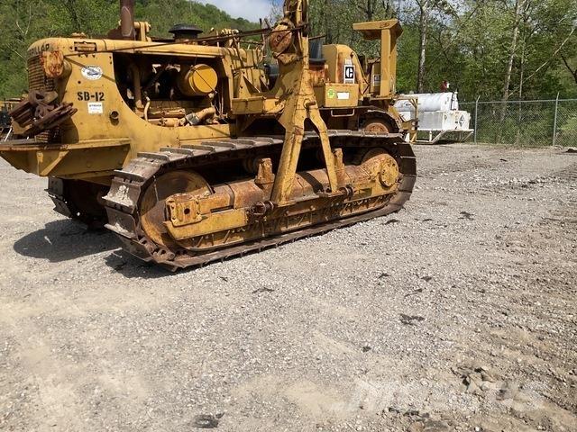 CAT 571G Booms and arms