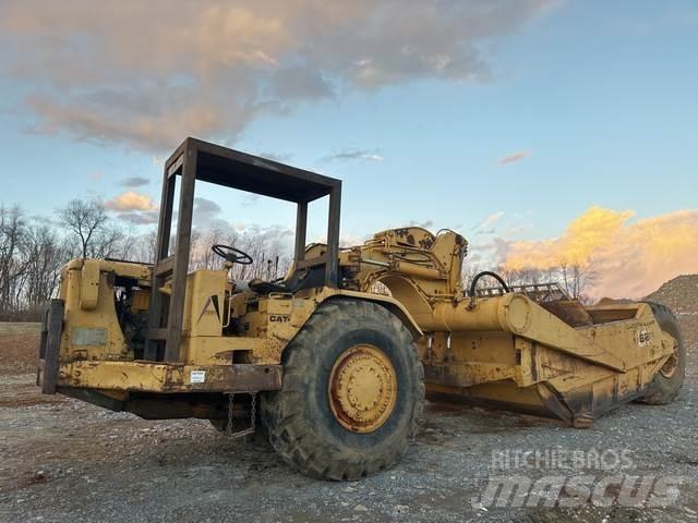 CAT 621 Scrapers