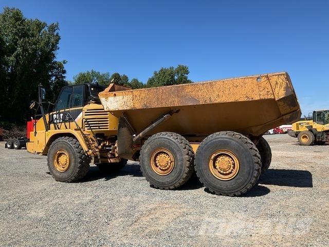 CAT 730 Articulated Haulers