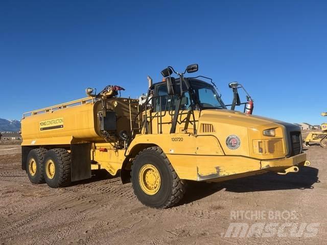 CAT 730C Water bowser