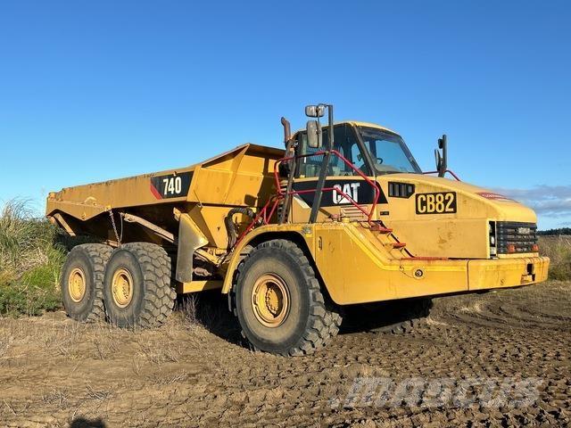 CAT 740 Articulated Haulers