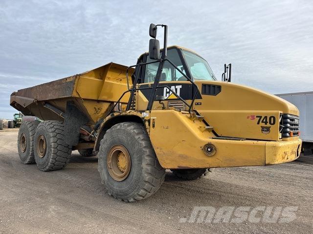 CAT 740 Articulated Haulers