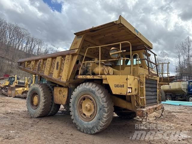 CAT 769C Articulated Haulers