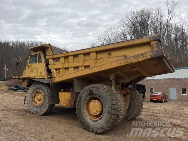 CAT 769C Articulated Haulers