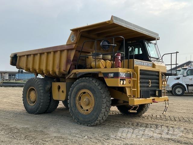 CAT 769C Articulated Haulers
