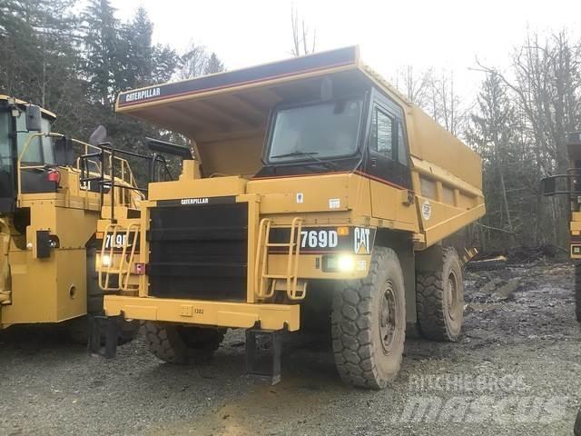 CAT 769D Articulated Haulers