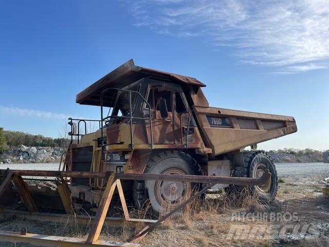 CAT 769D Articulated Haulers
