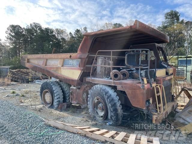 CAT 769D Articulated Haulers