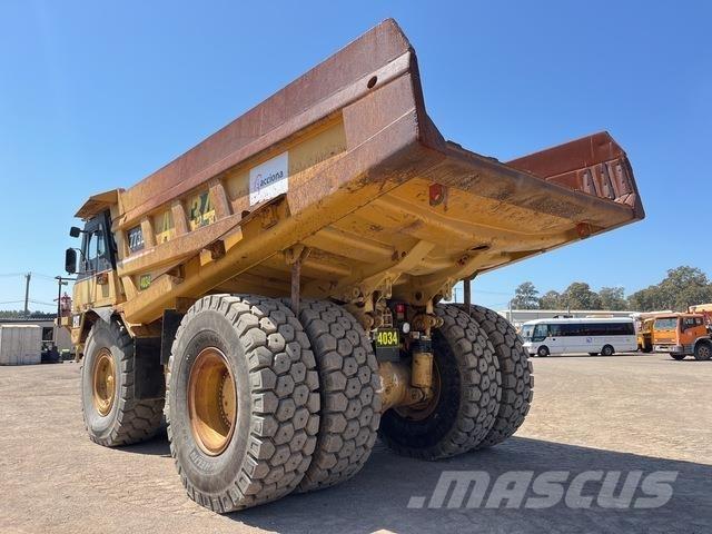 CAT 773D Articulated Haulers