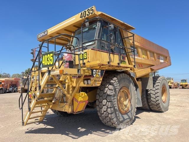 CAT 773D Articulated Haulers
