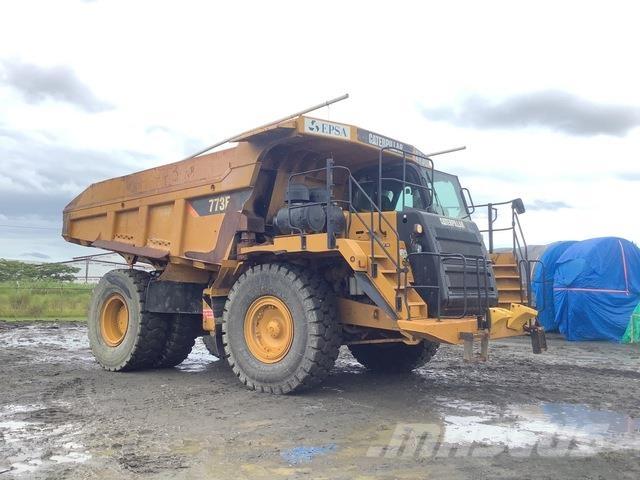 CAT 773F Articulated Haulers