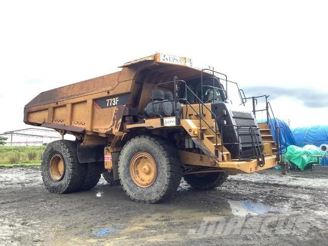 CAT 773F Articulated Haulers