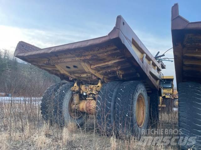 CAT 777D Articulated Haulers