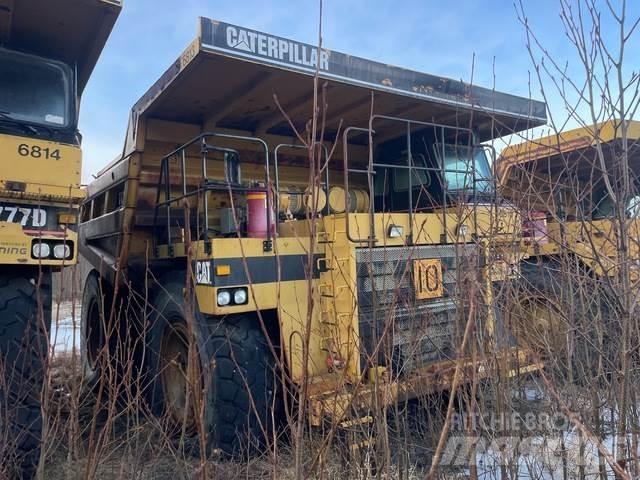 CAT 777D Articulated Haulers