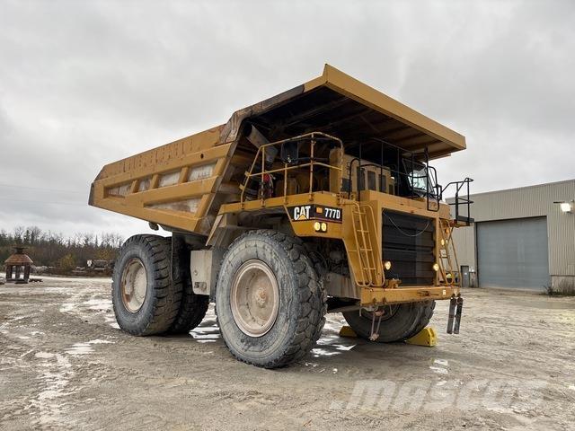 CAT 777D Articulated Haulers