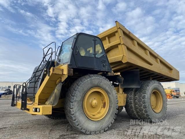 CAT 777F Articulated Haulers