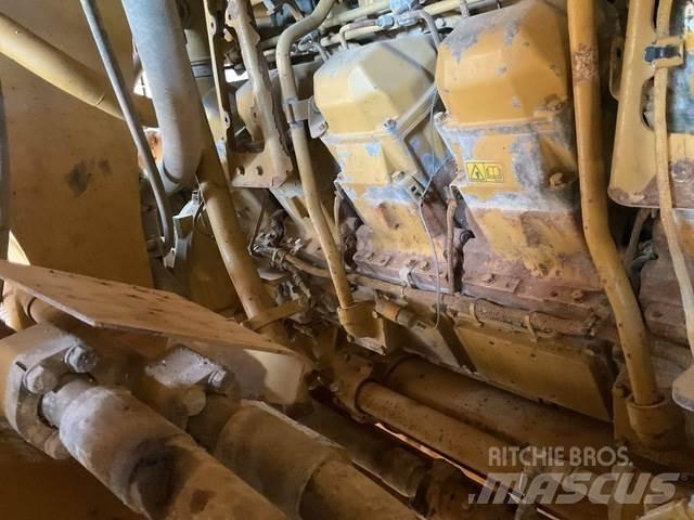 CAT 785D Articulated Haulers