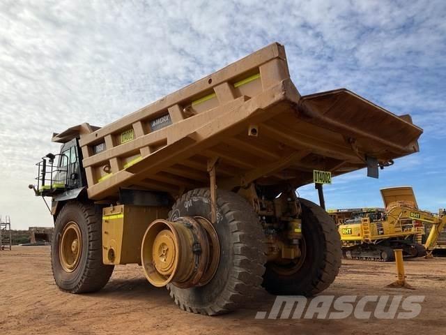 CAT 785D Articulated Haulers