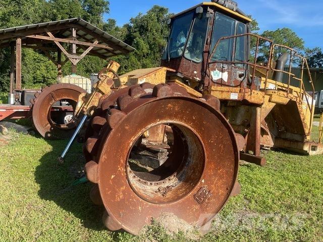 CAT 826G Soil compactors