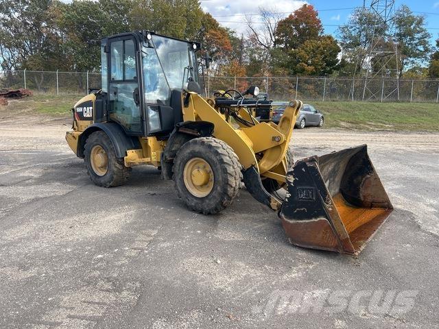 CAT 906M Wheel loaders