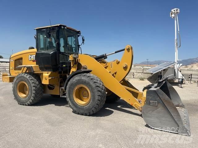 CAT 926M Wheel loaders