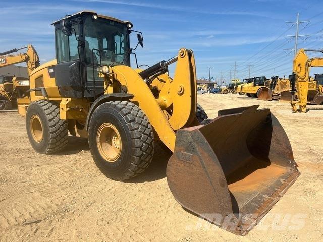 CAT 930M Wheel loaders