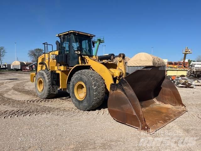 CAT 966M Wheel loaders
