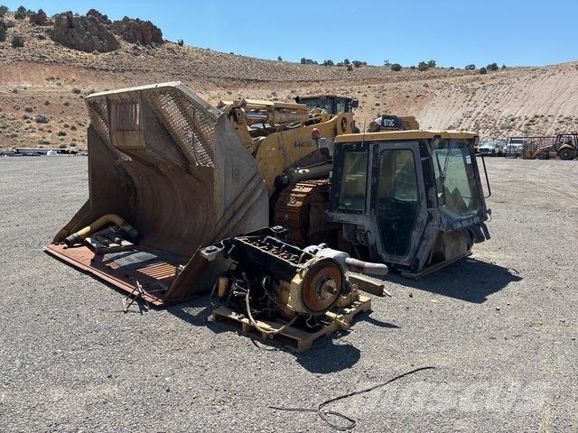 CAT 973C Crawler loaders