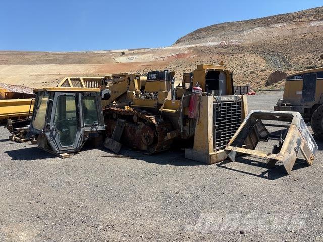 CAT 973C Crawler loaders