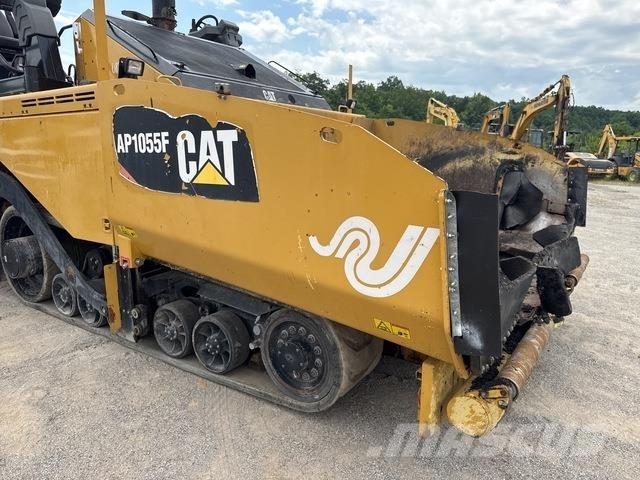 CAT AP1055F Asphalt pavers