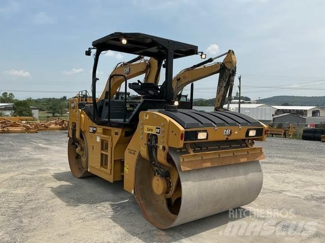 CAT CB10 Twin drum rollers