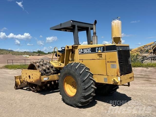 CAT CP-563C Single drum rollers