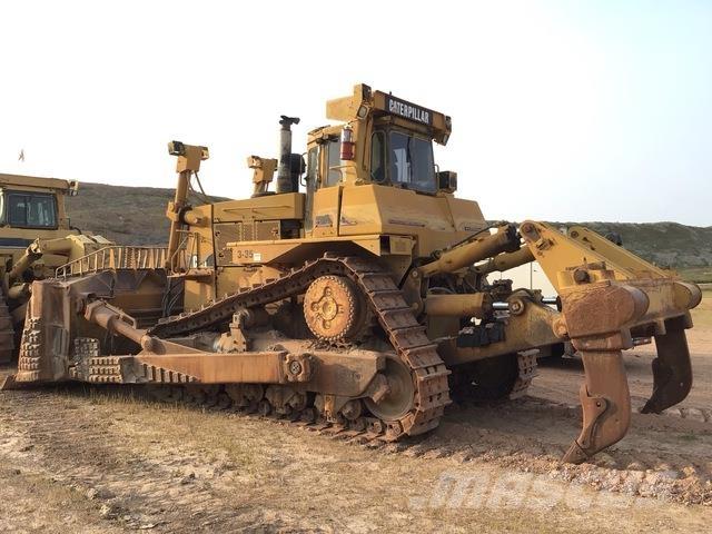 CAT D10R Crawler dozers