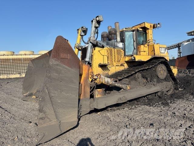CAT D10T Crawler dozers