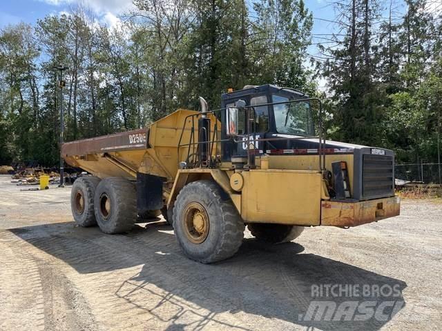 CAT D250E Articulated Haulers