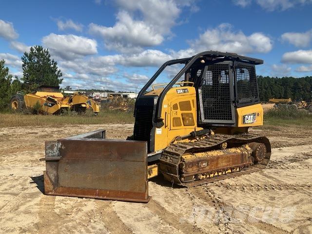 CAT D5K2 XL Crawler dozers