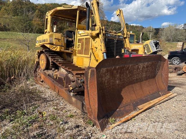 CAT D6H Crawler dozers