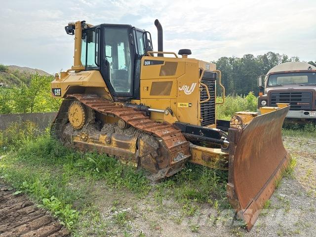 CAT D6N XL Crawler dozers