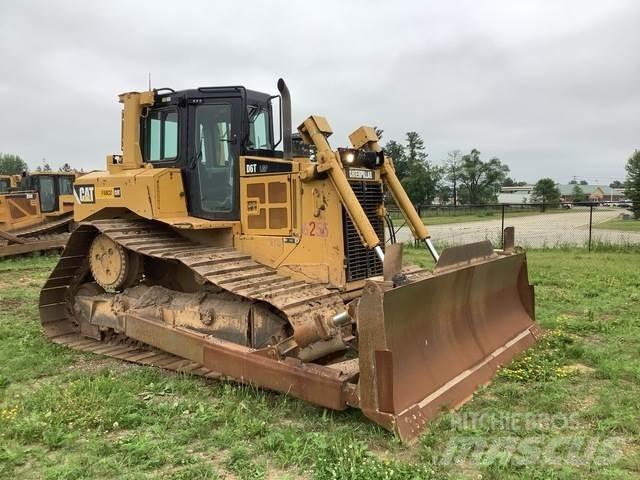 CAT D6T LGP Crawler dozers