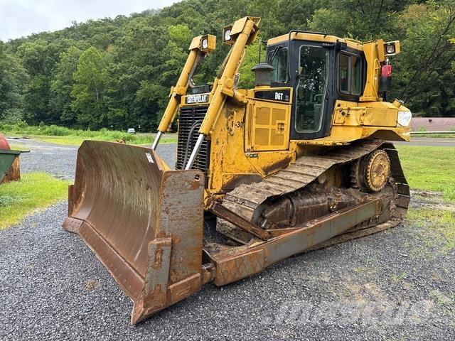 CAT D6T XL Crawler dozers