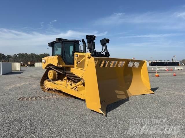 CAT D7 Crawler dozers