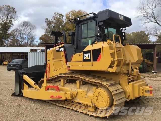 CAT D7E Crawler dozers