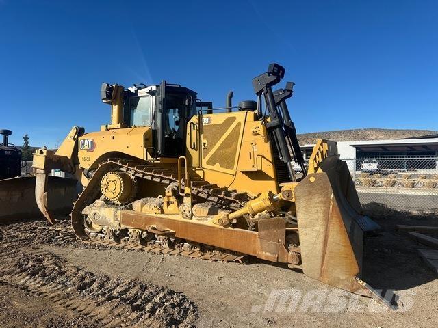 CAT D8 Crawler dozers
