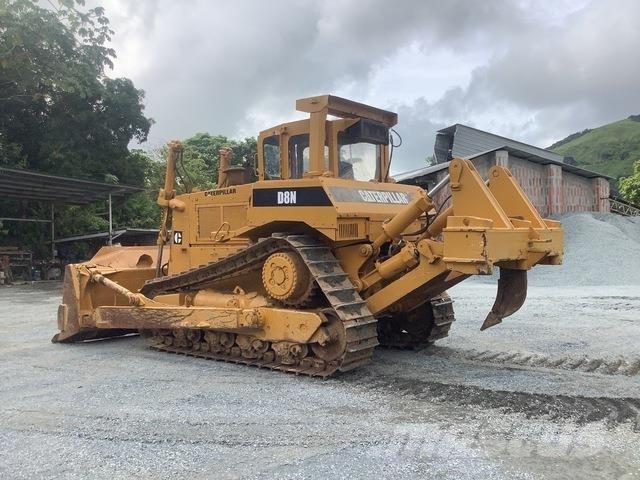 CAT D8N Crawler dozers