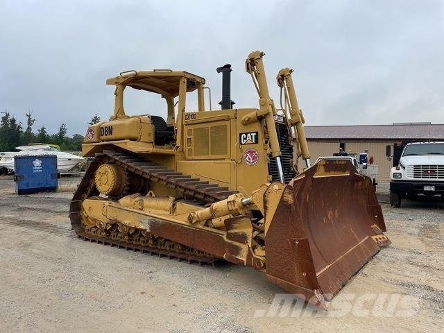 CAT D8N Crawler dozers