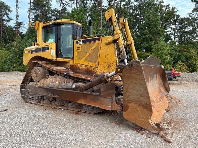 CAT D8T Crawler dozers