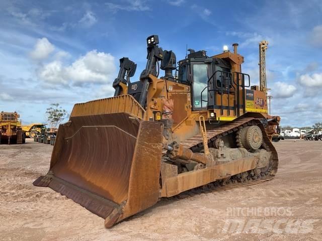 CAT D9 Crawler dozers