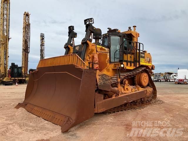 CAT D9 Crawler dozers