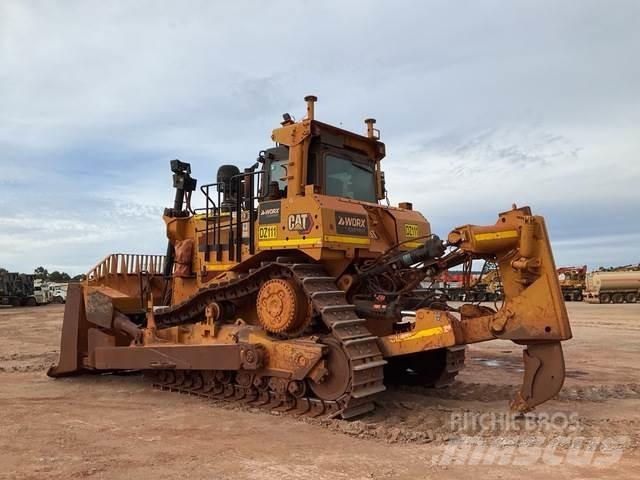 CAT D9 Crawler dozers